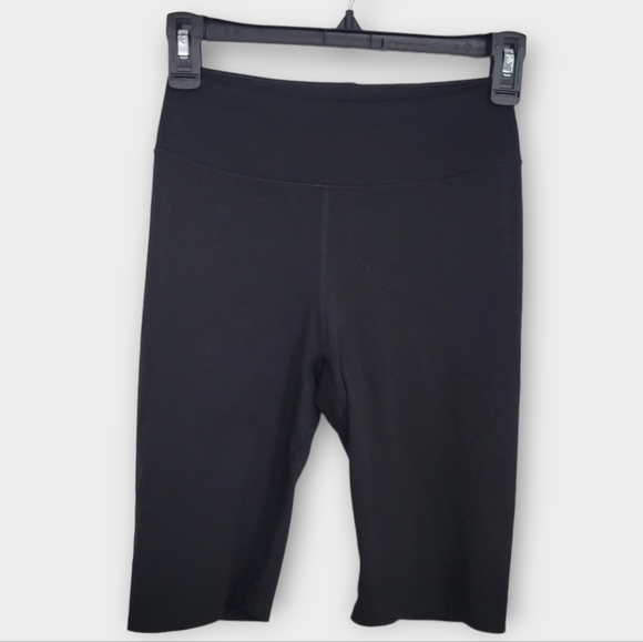 Uniqlo Pants - UniQlo Black Biker Short Size Extra Small